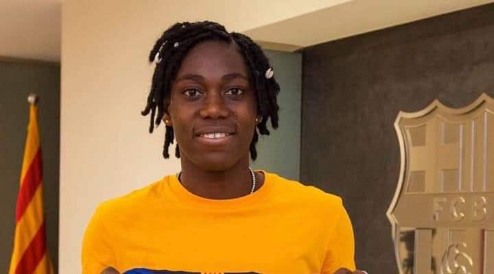 Report Links Asisat Oshoala To Man-United Report Links Asisat Oshoala To Man-United