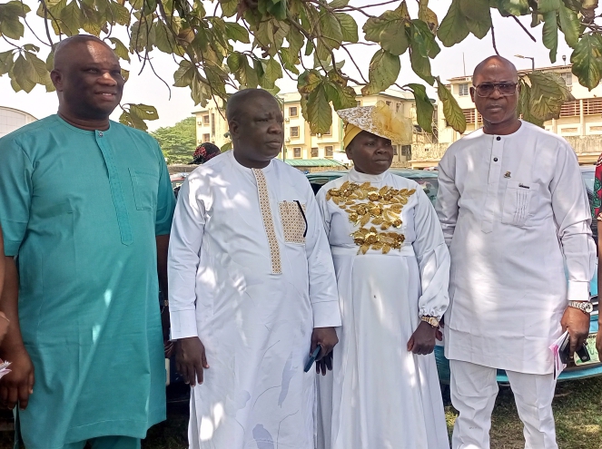 Oyo Assembly Holds Xmas Caro, Harps On Peace Oyo Assembly Holds Xmas Caro, Harps On Peace