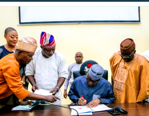 Ekiti Governor, Oyebanji Signs 2024 Appropriation Into Law