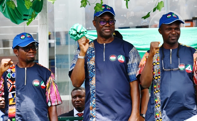 Union Leaders To Makinde- ‘Present Economic Situation Beyond Extension Of Wage Award’ Union Leaders To Makinde- ‘Present Economic Situation Beyond Extension Of Wage Award’