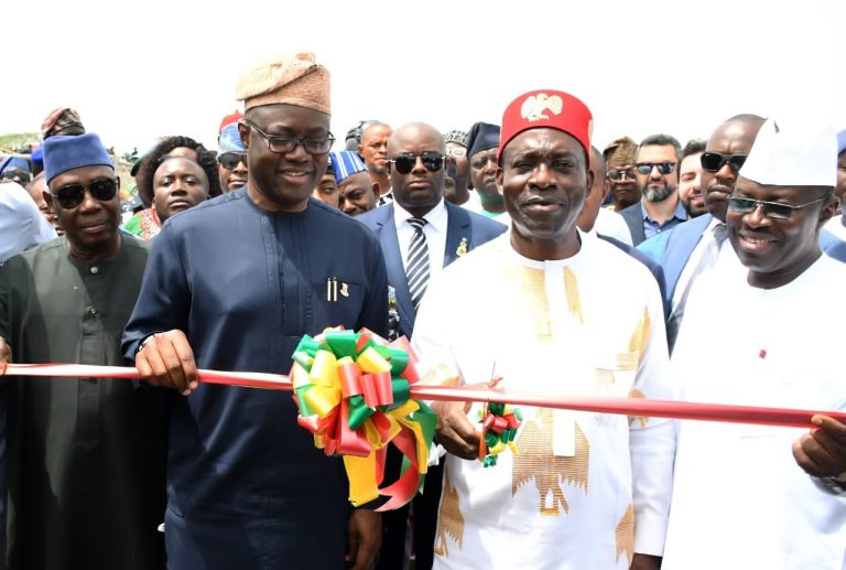 Soludo Joins Makinde To Flagg-Off Over 32km Circular Road Project As Governor Gives Free Shops To 700 Street Traders