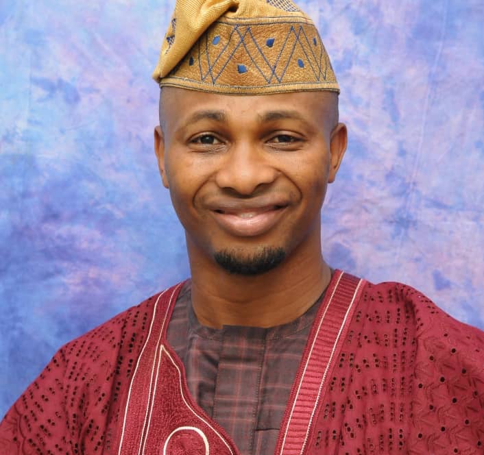 PDP Governorship Aspirant, Hon Olayinka Segelu Salutes Teachers