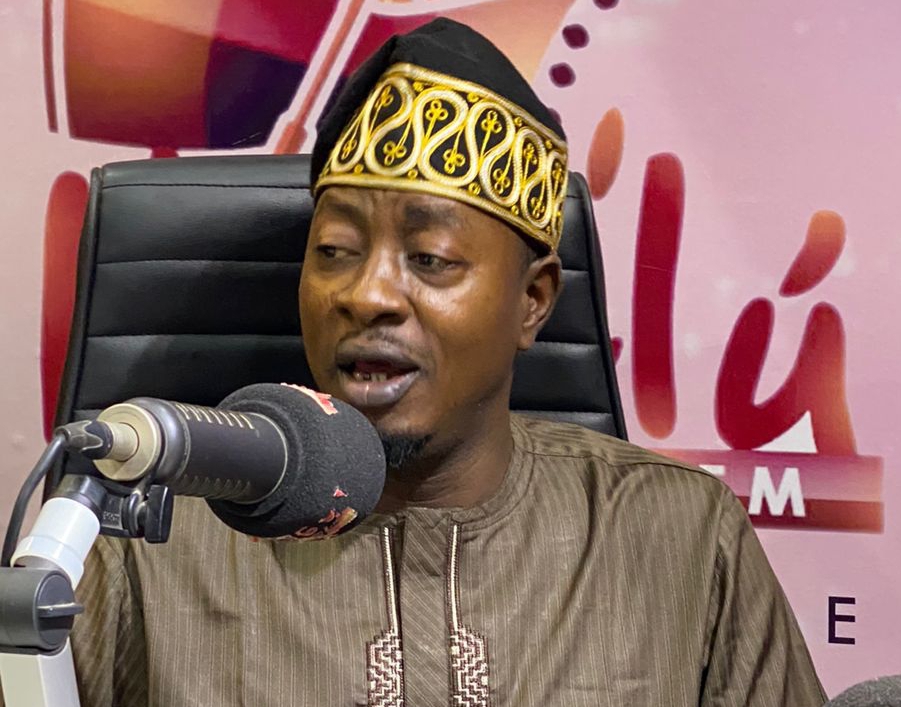 Taye Currency @ 50: Fuji Star Splashes Millions On Pregnant Women, Nursing Mother Taye Currency @ 50: Fuji Star Splashes Millions On Pregnant Women, Nursing Mother