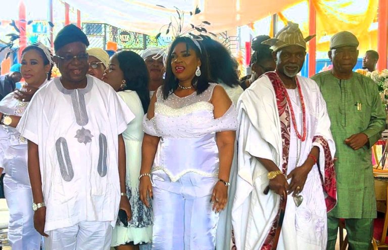 ‎Olaniyan, Alabi Grace Unveiling Of Smartees Vitality Vegetable Oil Depot By Tammy & Timmy Foods