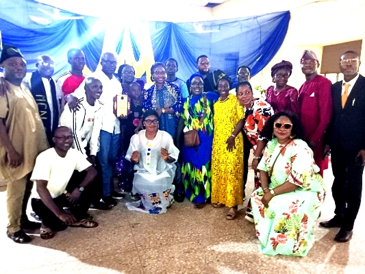 Oyo NLC Chair, Kayode Martins Receives IGS Old Students’ Association Award of Excellence