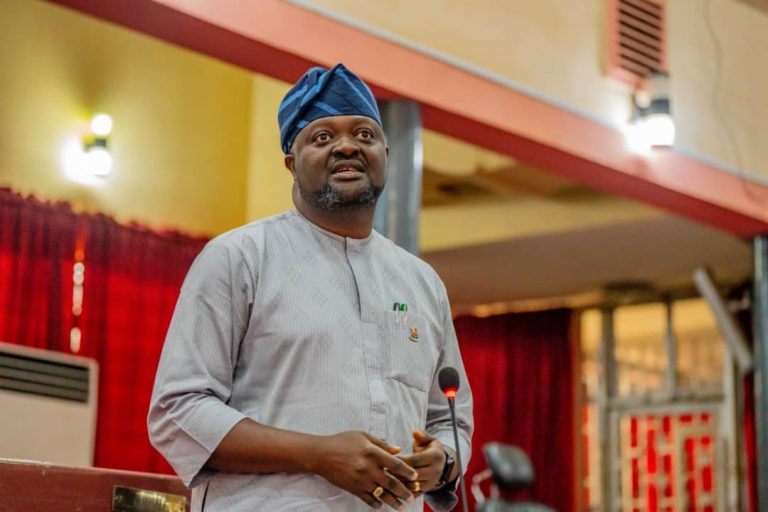 ‎Oyo Assembly Seeks Makinde’s Attention Over Dilapidated Situation Of LG Secretariat