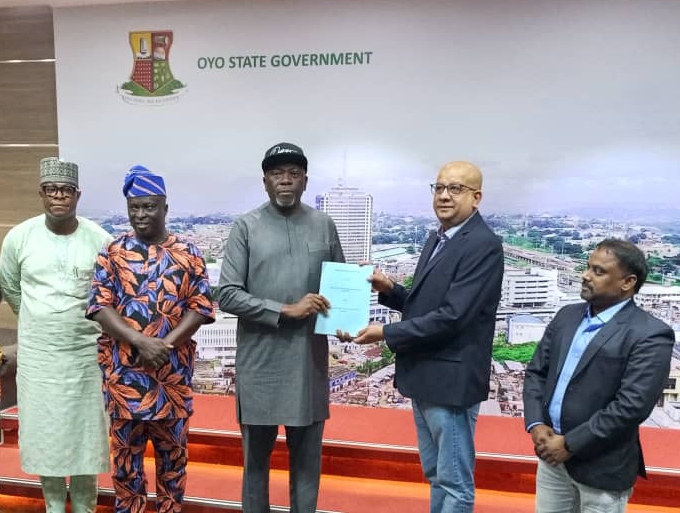 ‎Makinde Signs Oluyole Free Trade Zone Joint Venture Agreement
