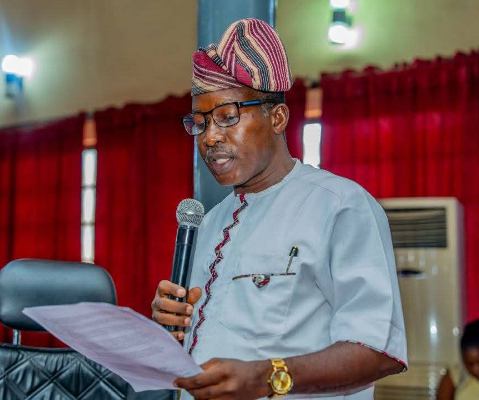 Oyo Assembly Pushes For Enforcement Of Reusable Textbooks Policy 