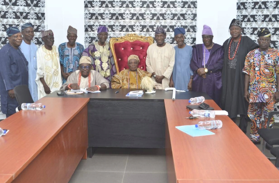 Olubadan Urges Advocates Of State Creation To Put House In Order Olubadan Urges Advocates Of State Creation To Put House In Order
