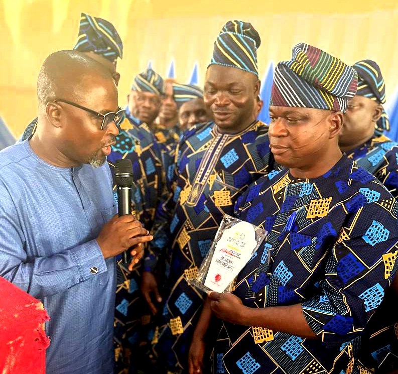 OYSIEC Chairman, Dr. Adeniyi Receives OYSCATECH ASUP’s Ambassadorial Award OYSIEC Chairman, Dr. Adeniyi Receives OYSCATECH ASUP’s Ambassadorial Award