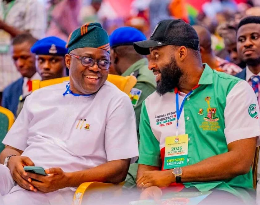 A Christmas Gift Beyond Oyo: Ogundoyin Felicitates Makinde @58 A Christmas Gift Beyond Oyo: Ogundoyin Felicitates Makinde @58
