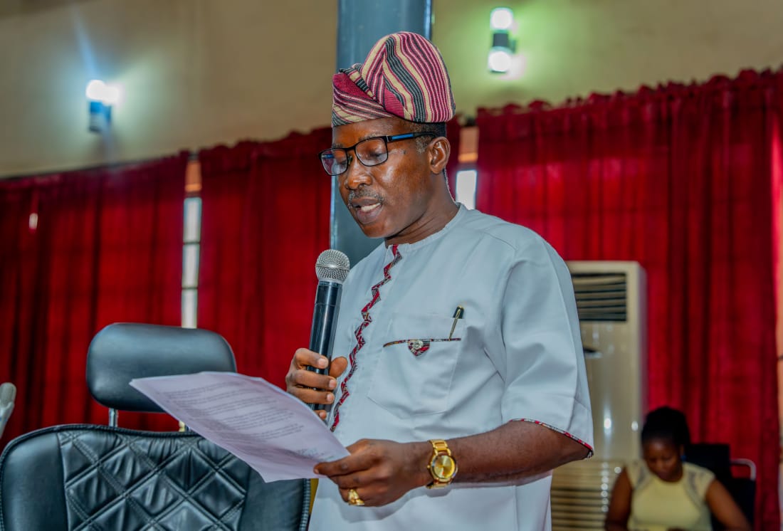 Oyo Assembly Urges National Assembly’s Constitution Amendment Committee To Review, Include Oriire South LCDA In Memorandum Oyo Assembly Urges National Assembly’s Constitution Amendment Committee To Review, Include Oriire South LCDA In Memorandum