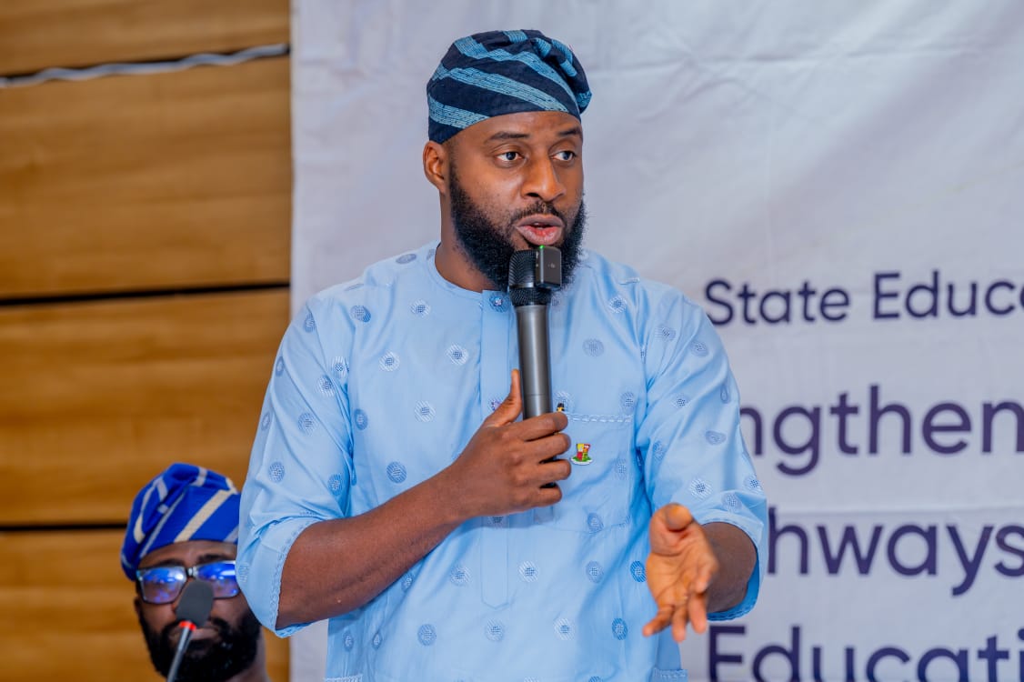 Oyo Speaker Declares Governorship Ambition As Ibarapa PDP Elders, Stakeholders Declare Total Support Oyo Speaker Declares Governorship Ambition As Ibarapa PDP Elders, Stakeholders Declare Total Support