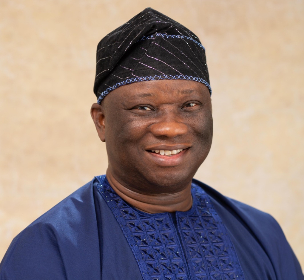 Easter Celebration: Oyo South Senatorial Aspirant, Hon. Fowokanmi Congratulates Christian Easter Celebration: Oyo South Senatorial Aspirant, Hon. Fowokanmi Congratulates Christian