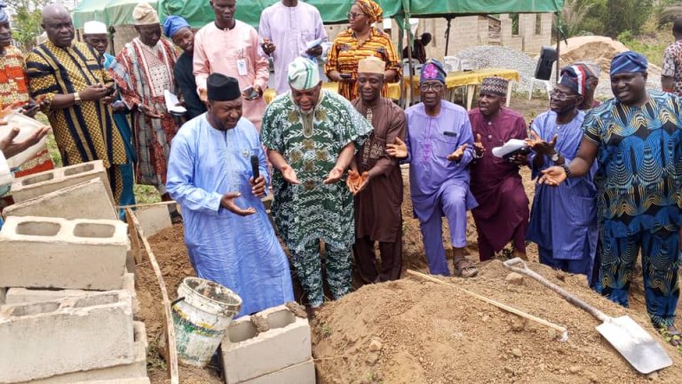 Oyo MMPN Breaks Ground For Proposed Islamic Centre