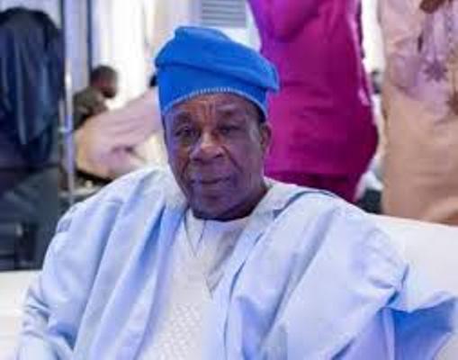 Politics Is About Numbers: Oyo APC Gov Aspirants Cry Out As Members, Loyalists Defect Politics Is About Numbers: Oyo APC Gov Aspirants Cry Out As Members, Loyalists Defect